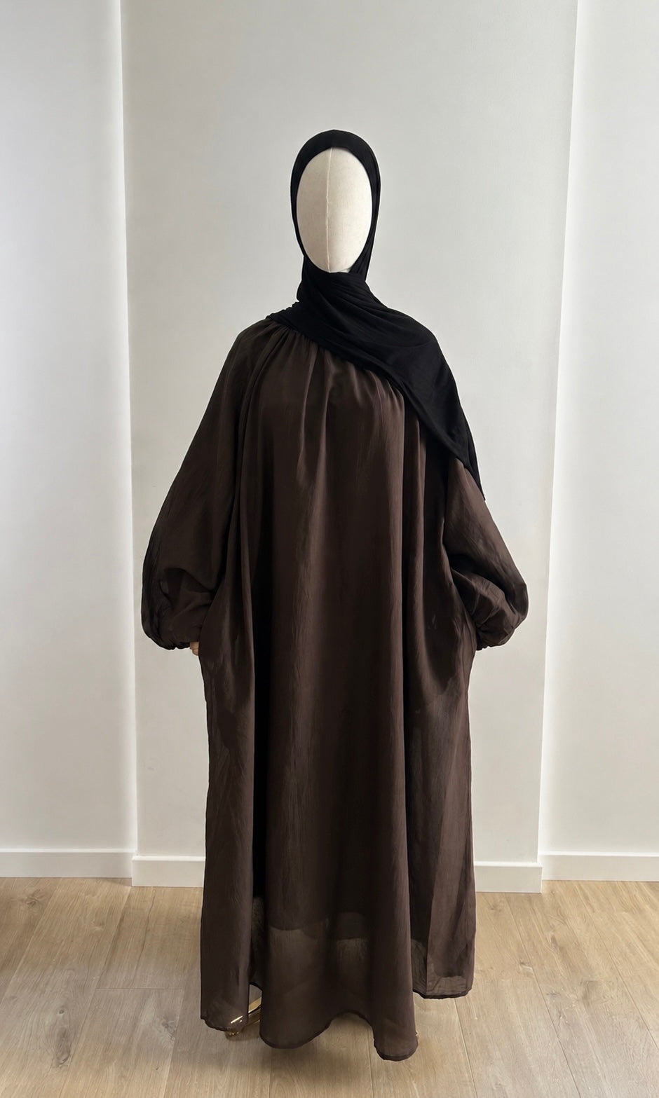 Robe Nissa